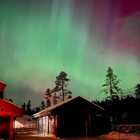 Log With Views Over Turufjell בית נופש