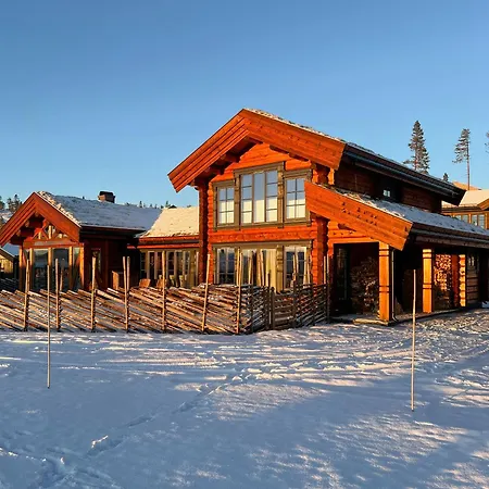 בית נופש Log With Views Over Turufjell *