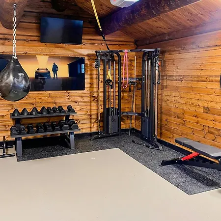 Log With Views Over Turufjell * Flå